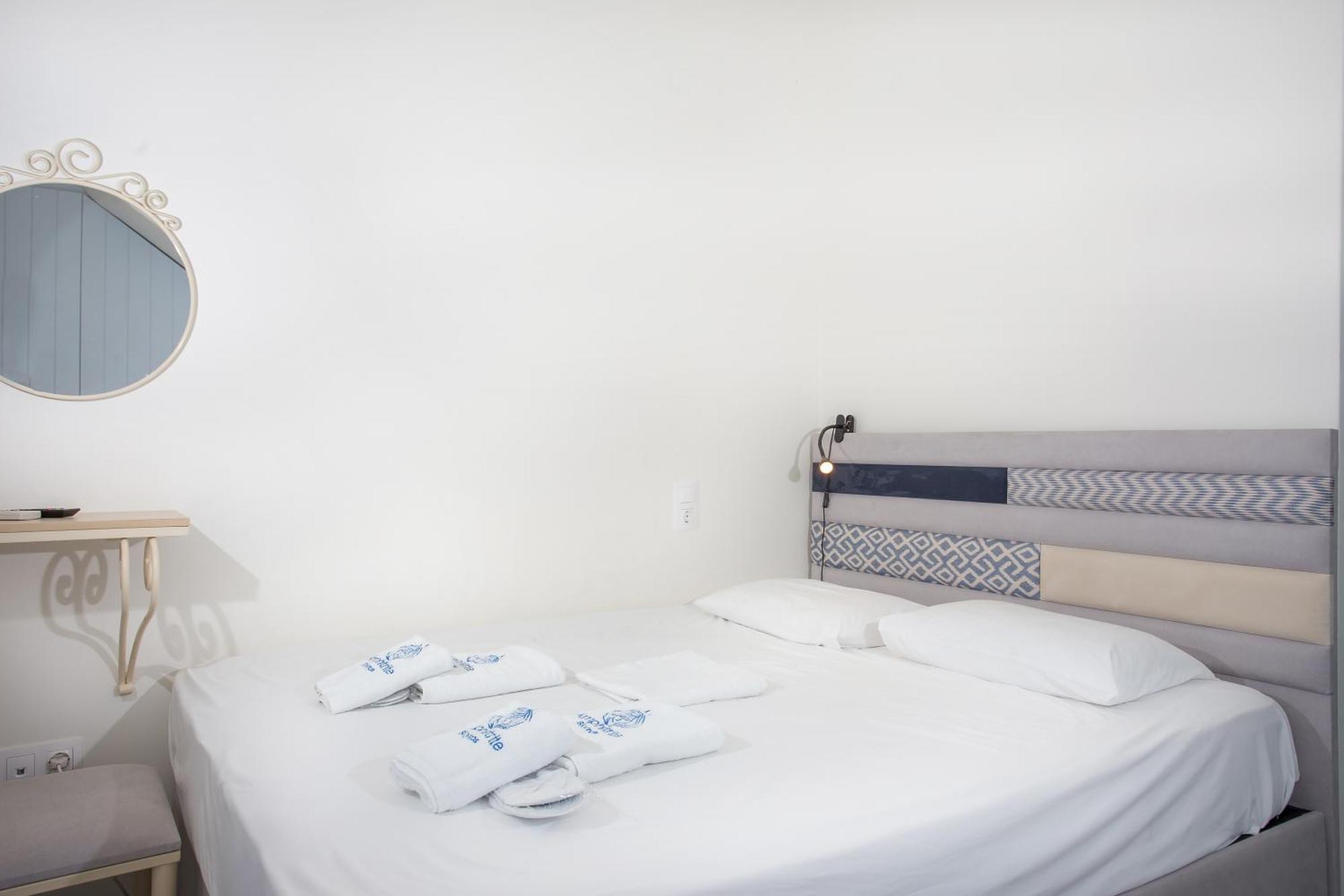 Amphitrite Apartments Skíros Eksteriør billede
